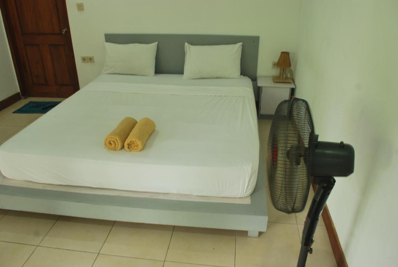 Gili Smile Bungalow غيلي تراوانغان المظهر الخارجي الصورة