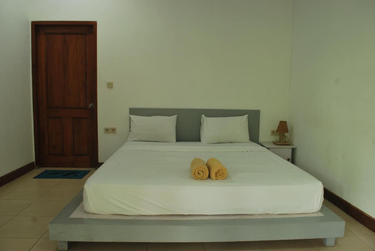 Gili Smile Bungalow غيلي تراوانغان المظهر الخارجي الصورة