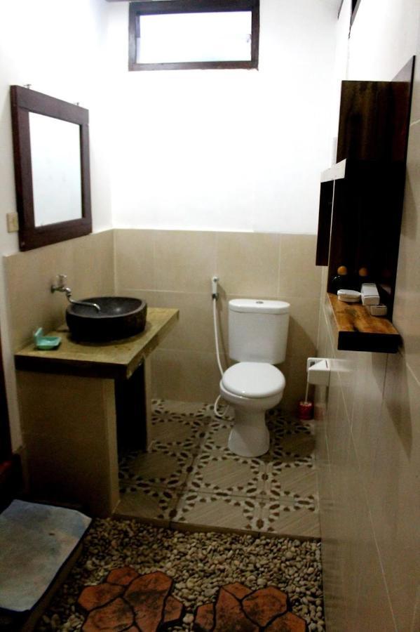 Gili Smile Bungalow غيلي تراوانغان المظهر الخارجي الصورة