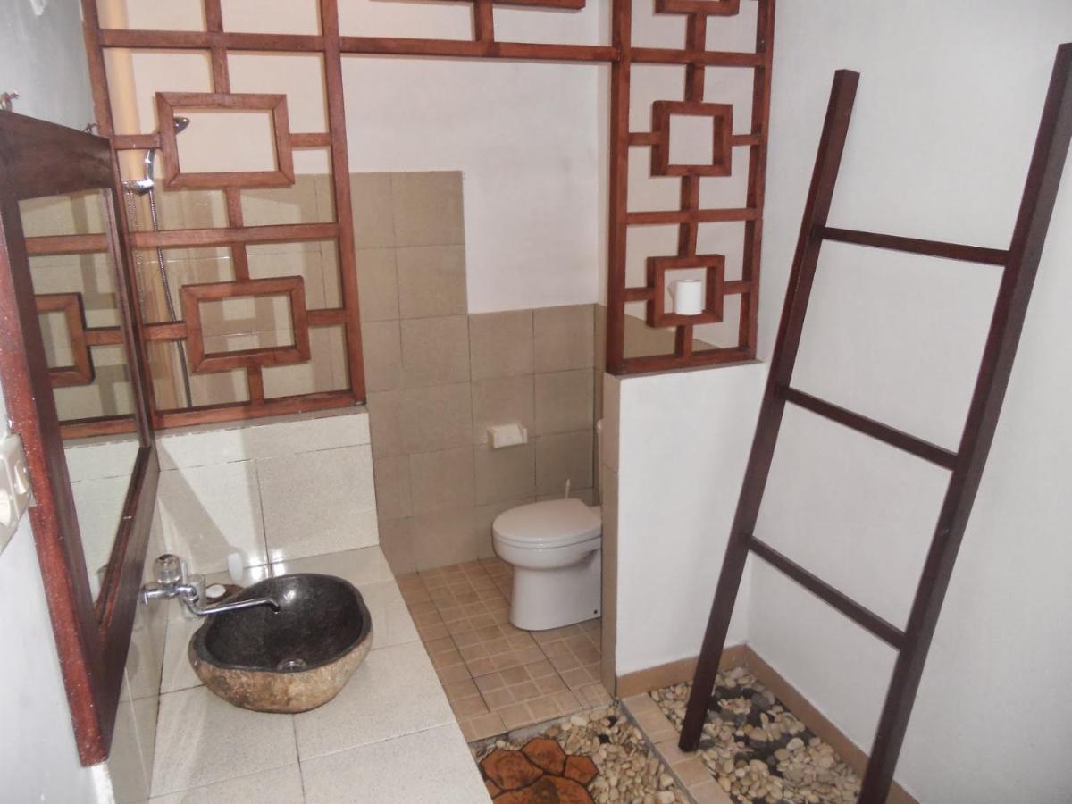 Gili Smile Bungalow غيلي تراوانغان المظهر الخارجي الصورة