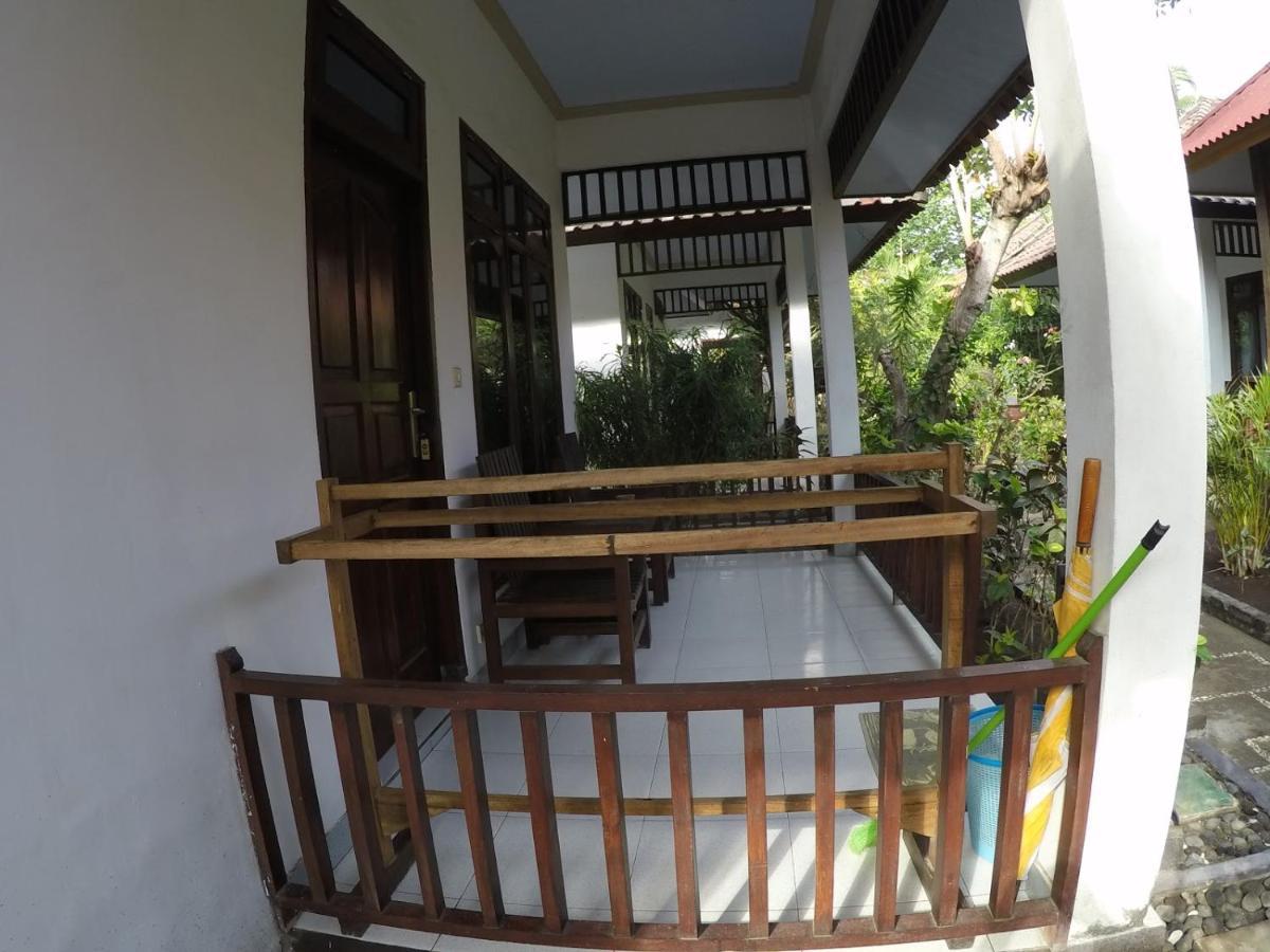 Gili Smile Bungalow غيلي تراوانغان المظهر الخارجي الصورة