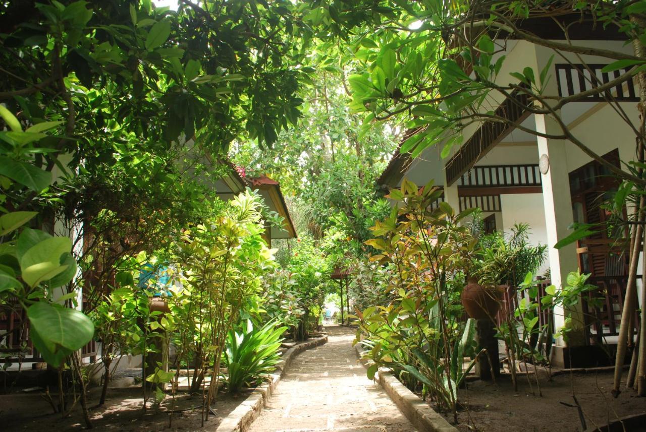 Gili Smile Bungalow غيلي تراوانغان المظهر الخارجي الصورة