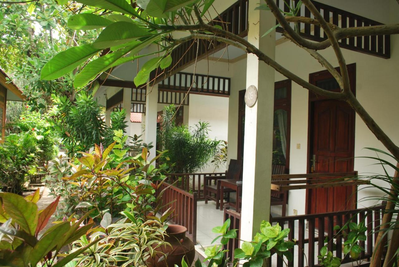 Gili Smile Bungalow غيلي تراوانغان المظهر الخارجي الصورة