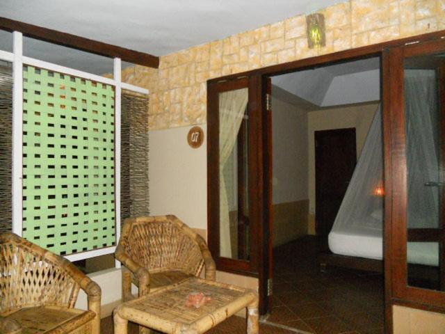 Gili Smile Bungalow غيلي تراوانغان المظهر الخارجي الصورة